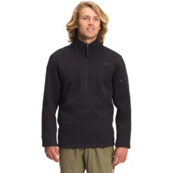 The North Face Men's Gordon Lyons Classic 1/4 Zip 8 The North Face Men's Gordon Lyons Classic 1/4 Zip -Explore Apparel NF0A5J2W KS7 hero