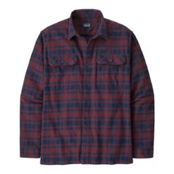 Patagonia Men's Long-Sleeved Organic Cotton Midweight Fjord Flannel Shirt -Explore Apparel WBF22 42400 CLSQ