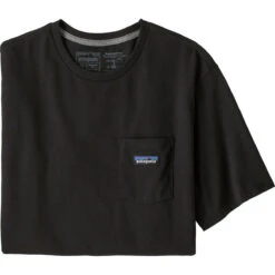 Patagonia Men's P-6 Label Pocket Responsibili-Tee 17 Patagonia Men's P-6 Label Pocket Responsibili-Tee -Explore Apparel WBS21 37406 BLK d147bd13 aef2 4bbc b227 d18576435ee6