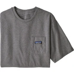 Patagonia Men's P-6 Label Pocket Responsibili-Tee