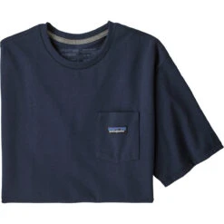 Patagonia Men's P-6 Label Pocket Responsibili-Tee 21 Patagonia Men's P-6 Label Pocket Responsibili-Tee -Explore Apparel WBS21 37406 NENA 1